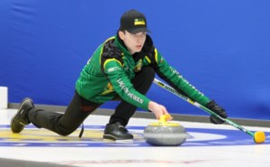 Saskatchewan’s Brandon Weiss, Renee Wood rinks reach quarter-finals at Canadian Under-18 curling championship
