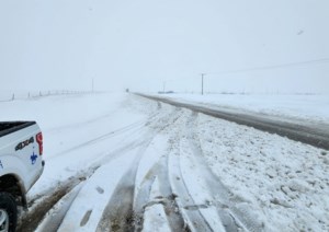 Powerful winter storm begins to blast Saskatchewan