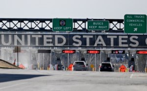 Feds warn First Nations people to carry passport when crossing U.S. border