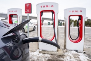 Feds knew EV rebates were running out months before telling public, documents suggest