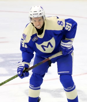 Rylan Oatman four goals helps Melville Millionaires to big SJHL road divisional win over Estevan Bruins