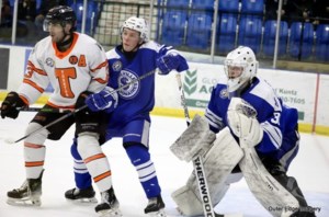 Melville Millionaires even Highway 10 series with Game 4 win over Yorkton on record breaking night