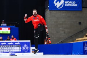 Canada’s Matt Dunstone runs win streak to six, locks down playoff spot at World Men’s Curling Championship