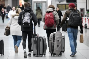 Booking earlier, wait-and-see mode: Travellers trying to get ahead of high costs