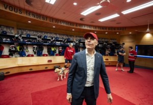 PM Mark Carney visits Canadiens’ dressing room after win against Lightning