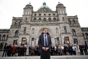 Pause of Indigenous rights act won't be confidence vote, B.C. election prospect fades