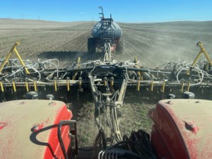 Southern Saskatchewan farmers get seeding underway