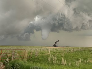 Regina storm chaser Craig Boehm witnesses powerful tornado near Oxbow