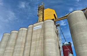 Bunge Canada hosts grand opening of Unity grain facility