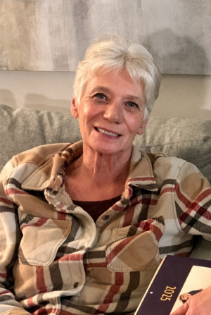 Huys, Jacqueline "Jackie"