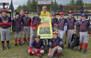 Maidstone and Area News: Fellow in Yellow goes to bat with U11 Lakers