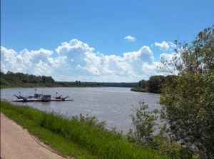Cecil Ferry closes as high water halts North Saskatchewan crossing