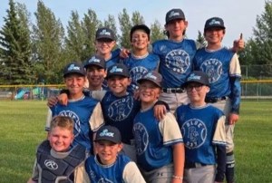 Maidstone and Area News: Area ball players capture home tournament title