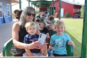 Train rides & crafts: great way to enjoy Canora in Bloom