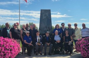 Edam legion No. 106 unveils cenotaph and place of reflection