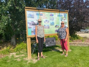 History board unveiled for Battleford Memorial Rose Garden
