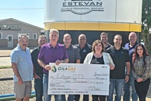 Oil show thanks Estevan OTS with scholarship fund donation