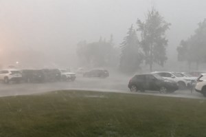 Update: Thunderstorms bring rain, wind and hail to Regina area