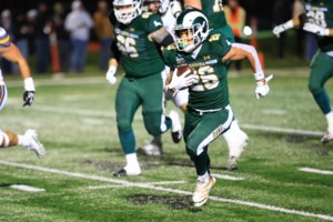 Regina Rams blow out Manitoba Bisons to remain only unbeaten team in Canada West football