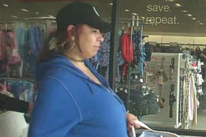 Moose Jaw police seek suspects in two unrelated retail thefts
