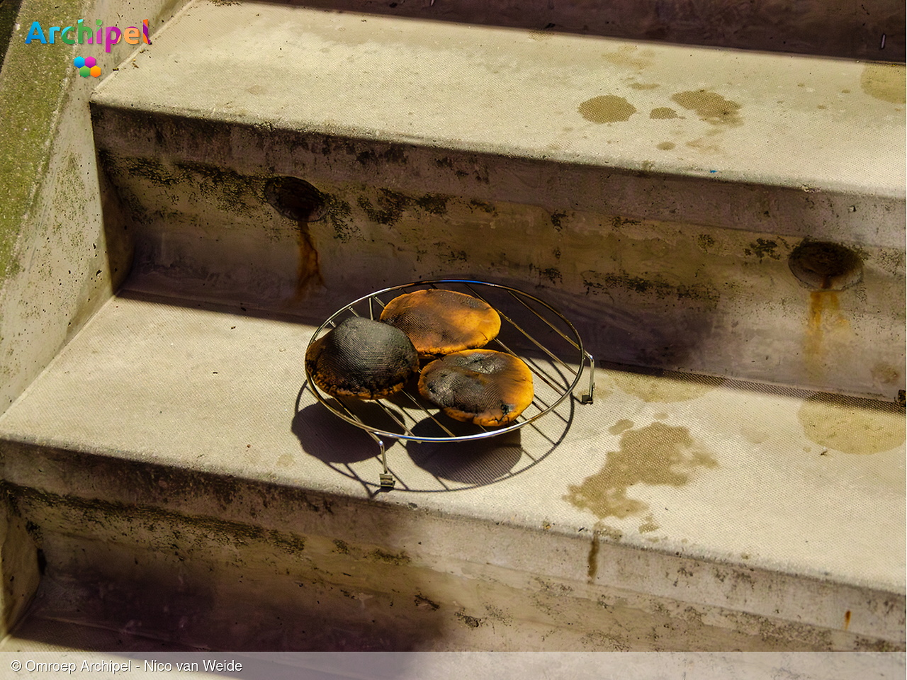 Brandweer rukt uit voor brand in magnetron