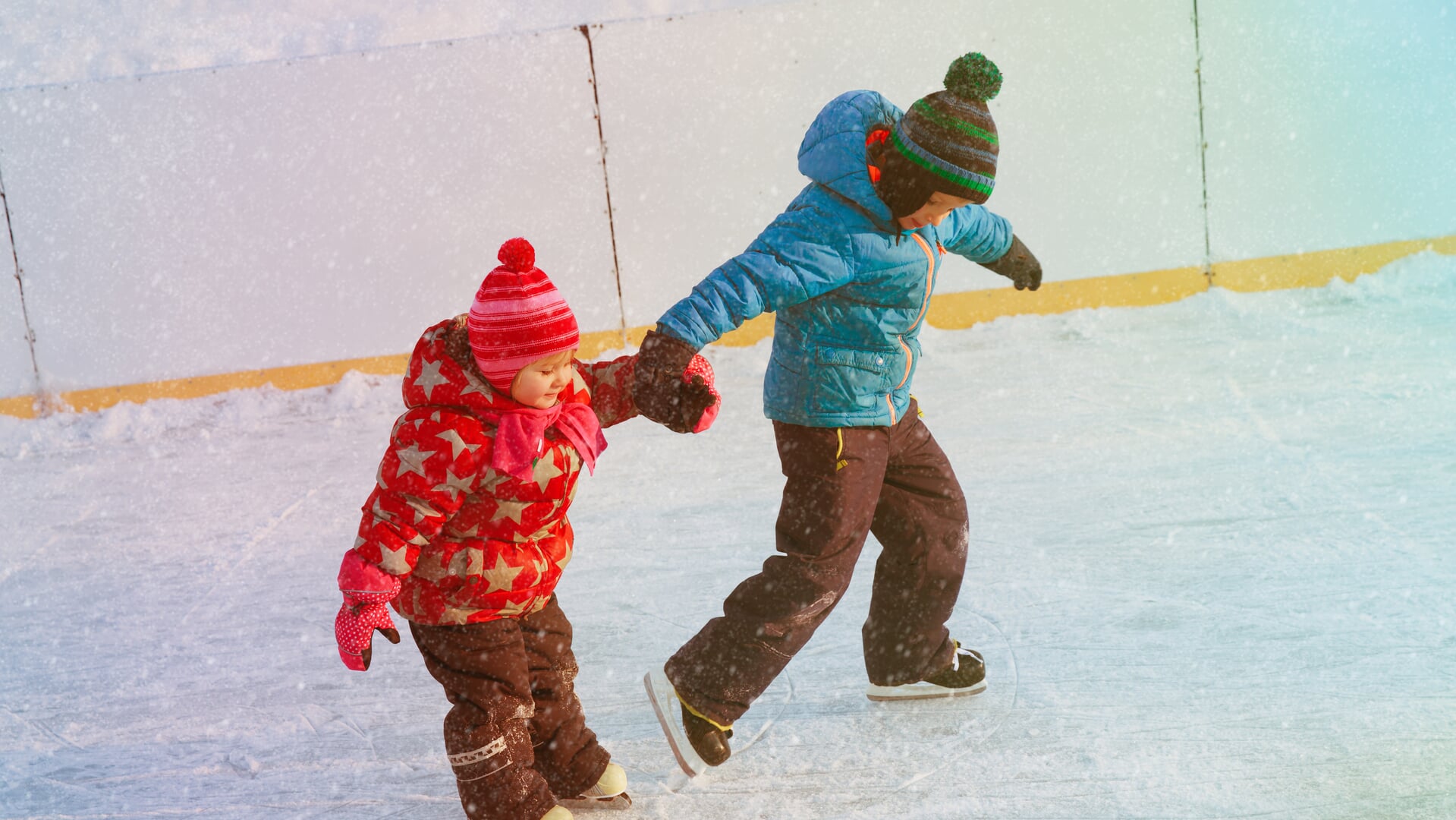 IJsbaan met echt ijs op Ouddorp Duin