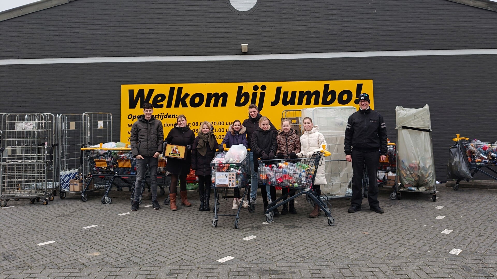 Lege flessenactie brengt 2.000 euro op voor Stichting Ontmoeting