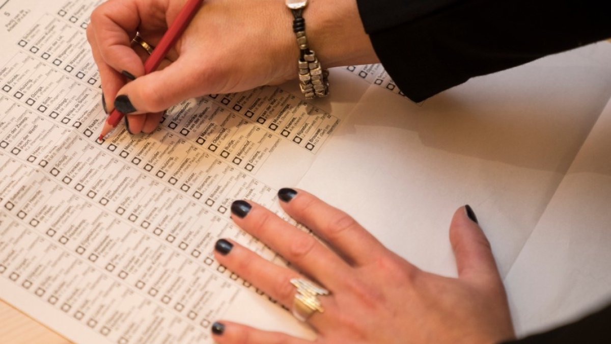 Volg de openbare zittingen van het Centraal Stembureau