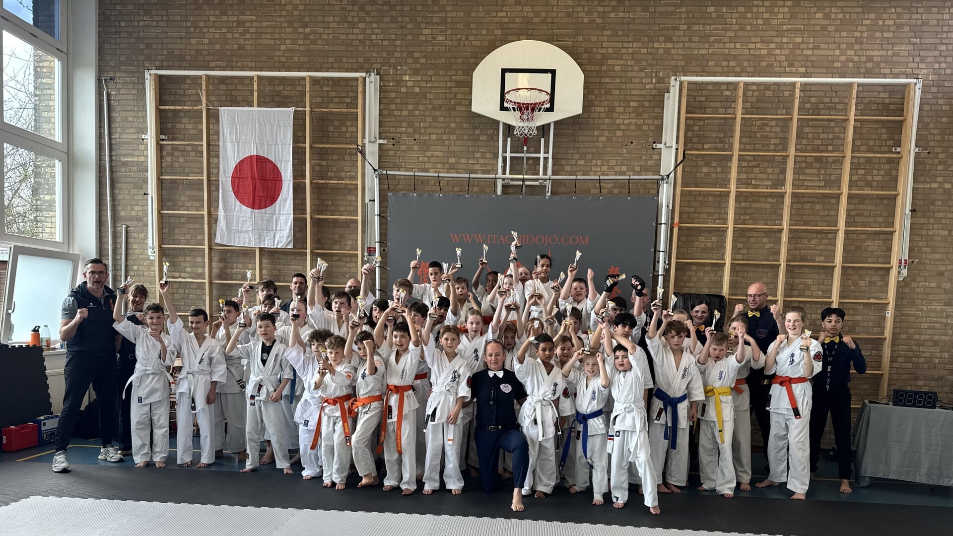 Jonge karateka’s tonen talent op toernooi Itachi Dojo