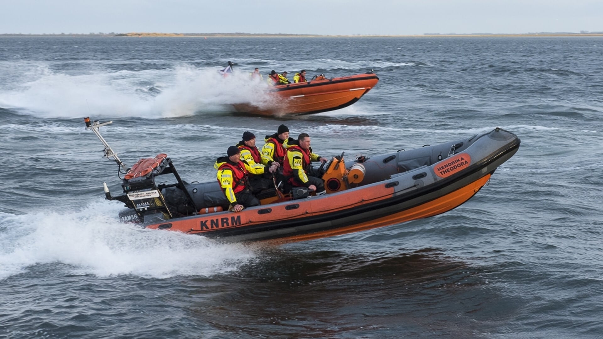Surfer veilig gevonden na zoekactie op Grevelingen