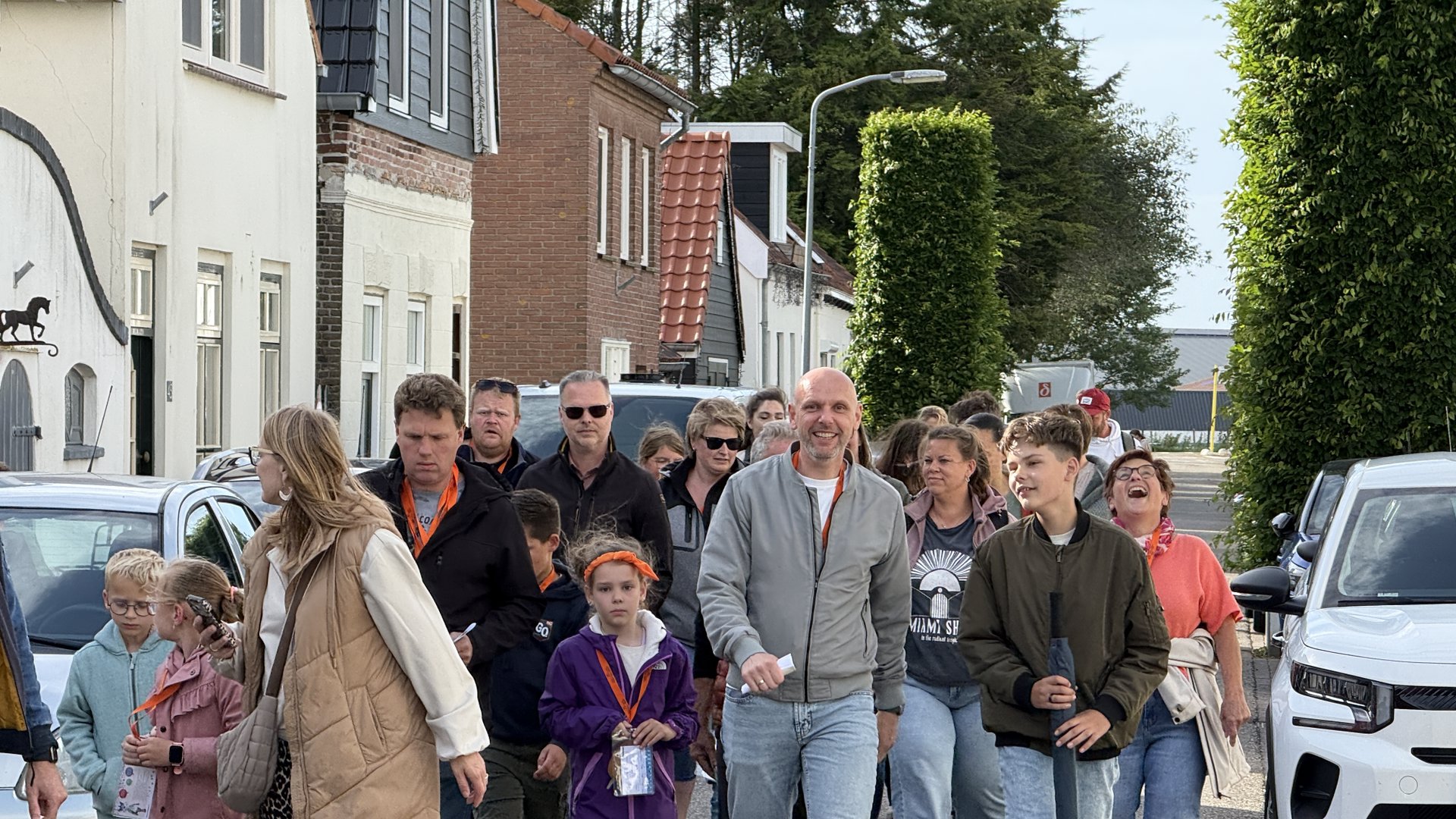 Succesvolle Avond4daagse trekt 235 wandelaars in Stellendam