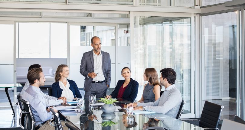 Photos d'apprenants qui suivent une formation Semaine NON-STOP avec un formateur Monceau Langues