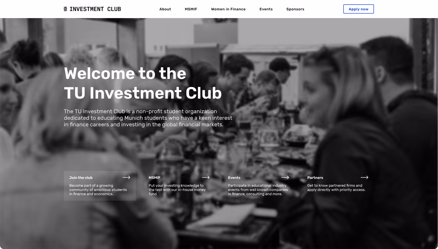 Group of students gathered around a table in conversation with overlaid text about TU Investment Club, a student organization focused on finance education in Munich.