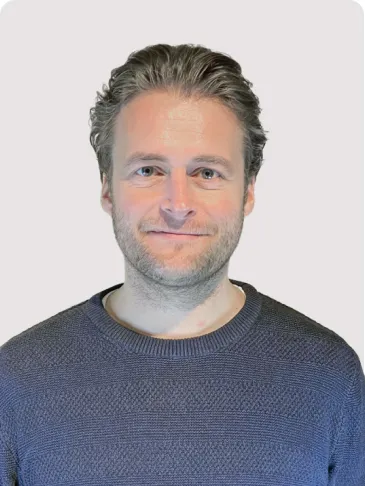 Photo of Yuri Martens