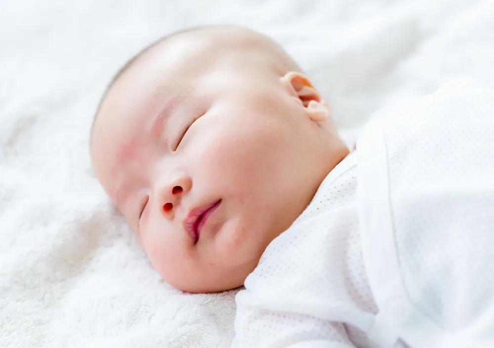 El sueño de un bebé de 2 meses: Patrones, rutinas y horarios 