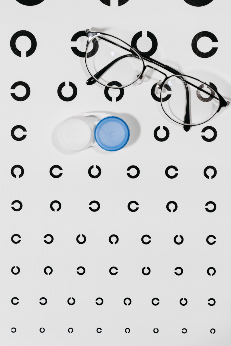 Contact lenses can provide clear distance vision for people with myopia without the need to wear spectacles. Different lens options are available for children and adults.