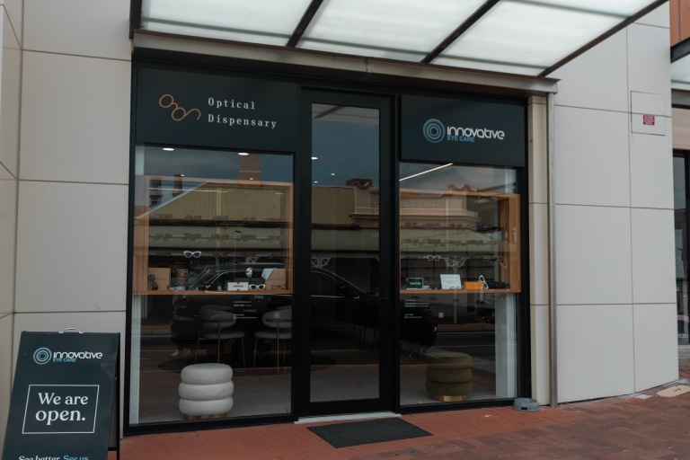 Innovative Eye Care and The Optical Dispensary clinic entrance at Henley Beach