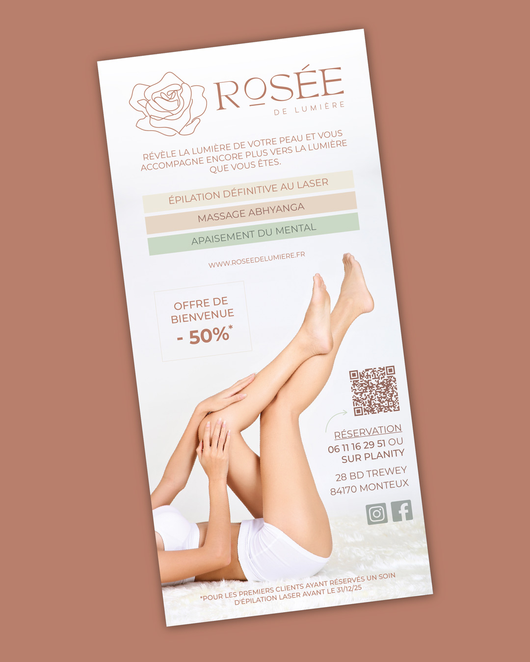 Flyer pour le centre esthétique Rosée de Lumière 