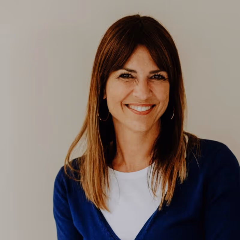 Ein Portrait von Karin Römer, Senior Employer Branding Manager bei MAN Energy Solutions SE
