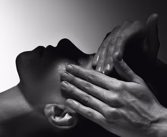 Luxury de-stress facial Cape Town