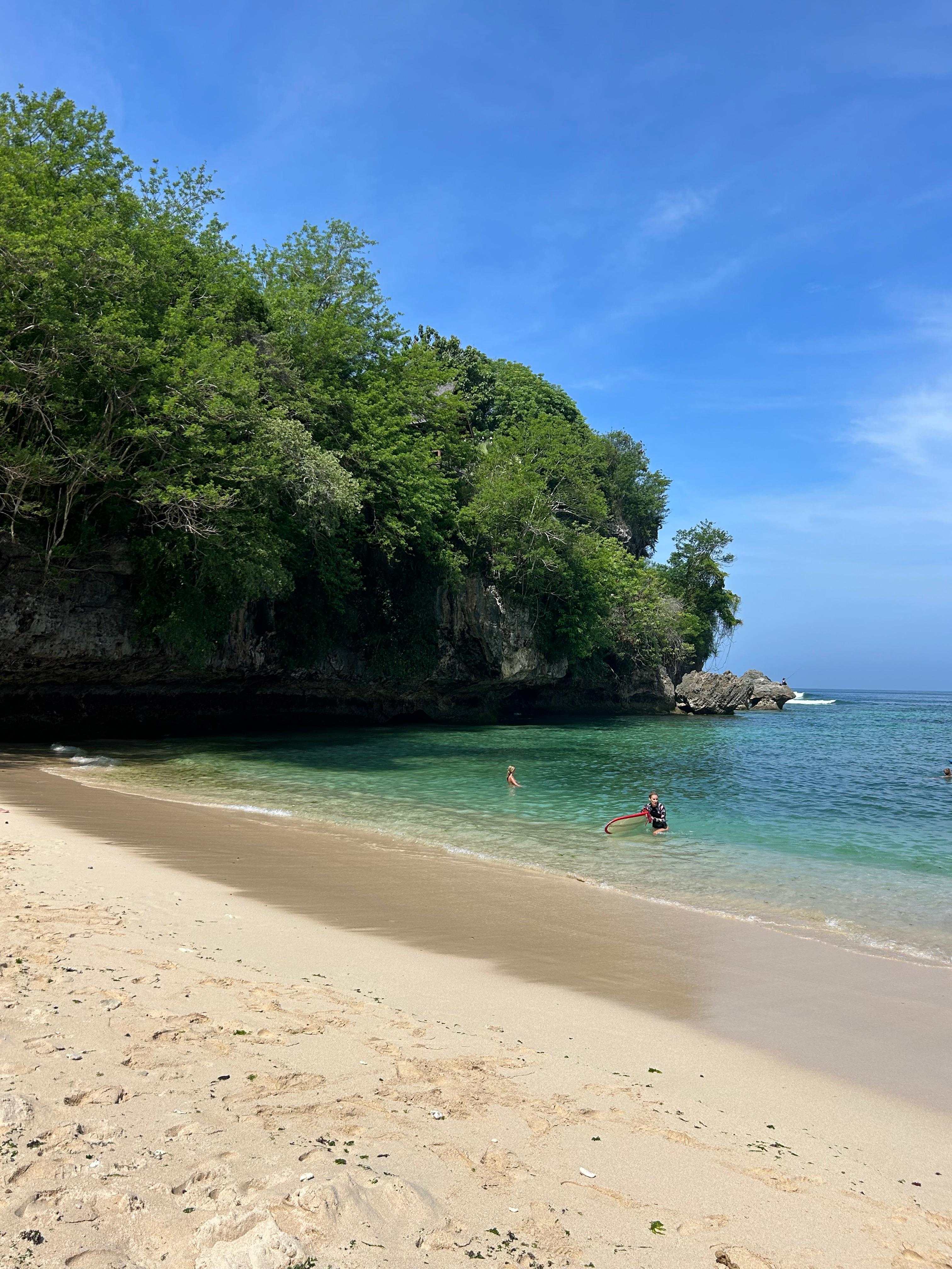 il s'agit d'une photo de bali 