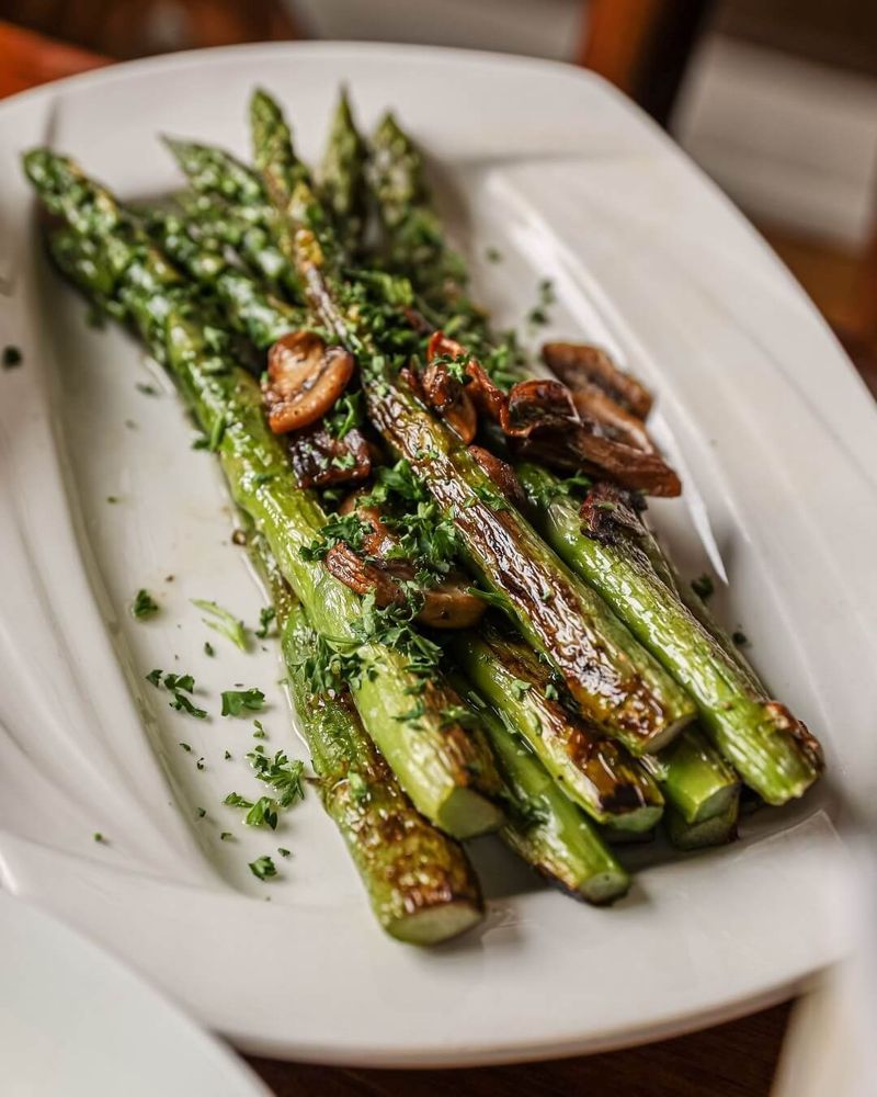 Kurant Wine Bar Midtown East Home