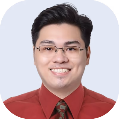 Photo of a PeopleJoy team member