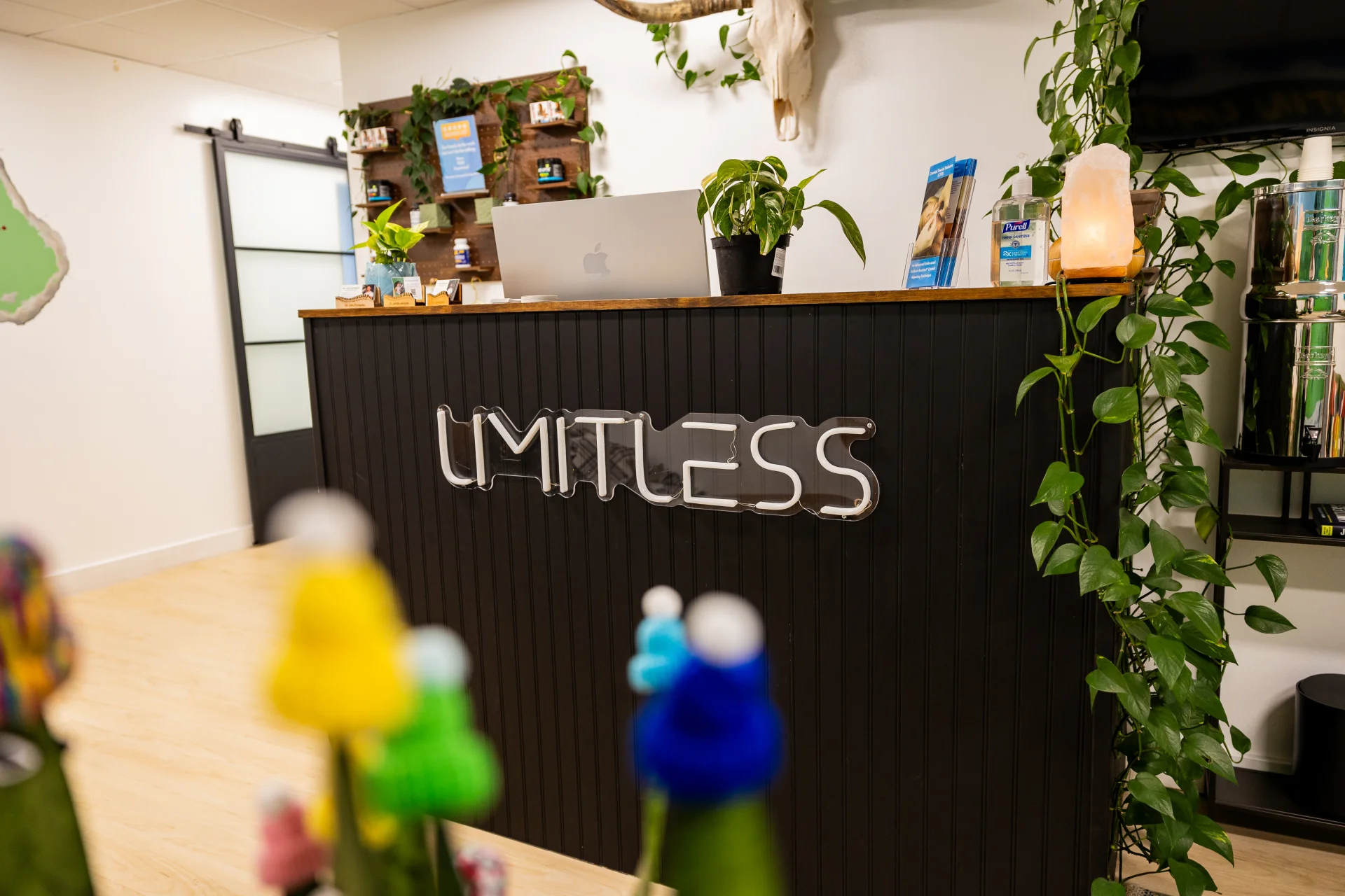 Limitless Chiropractic reception entrance at 2800 S I-35 in Austin, the owner-operated cash-pay chiropractic clinic serving Downtown Austin, South Austin, Round Rock, Cedar Park, and Pflugerville