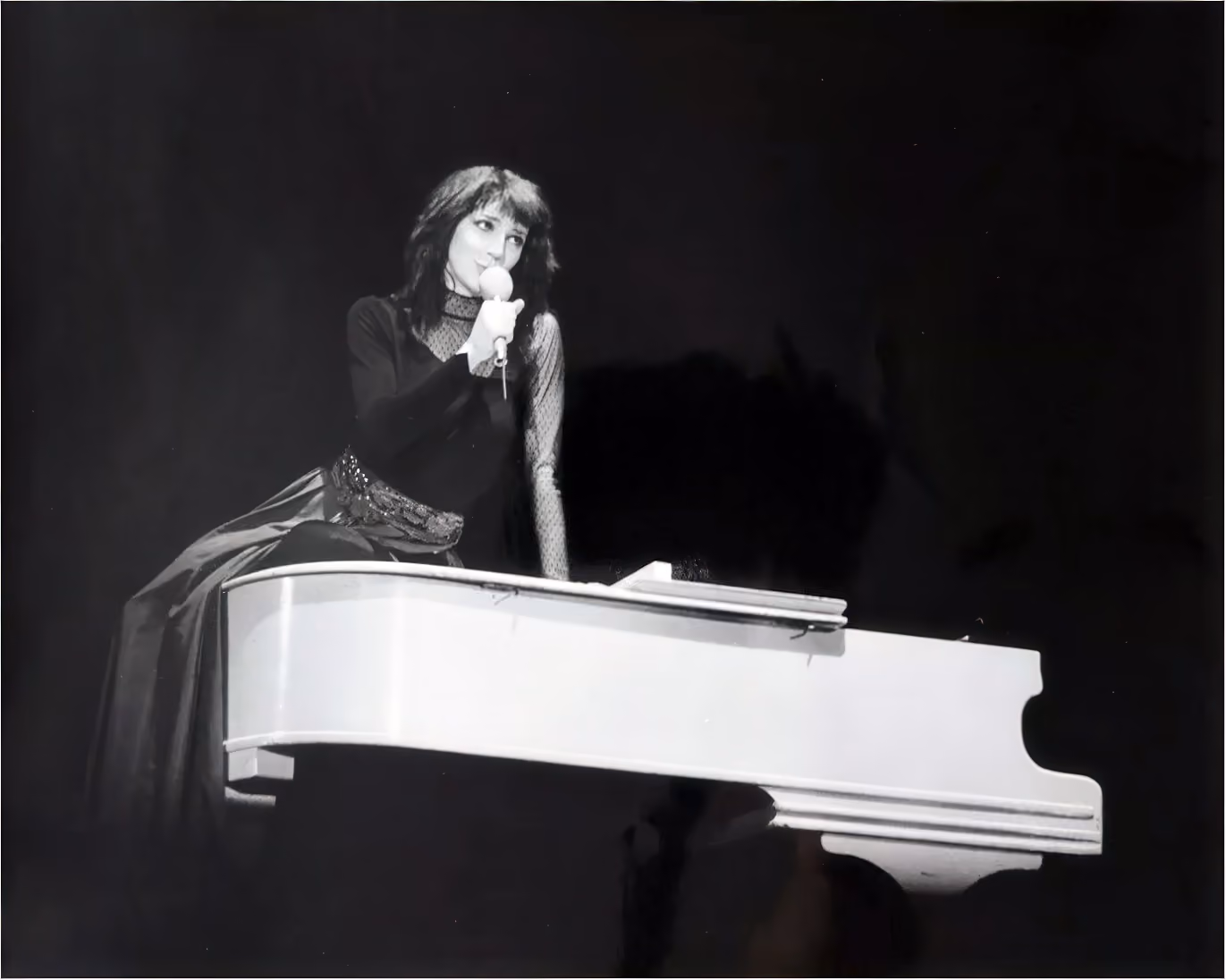 'Kate Bush In Concert' Press Photograph
