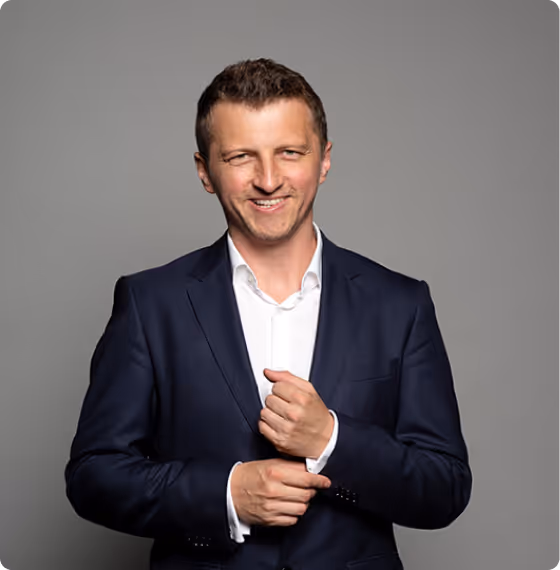 Piotr Biedacha CEO Decerto