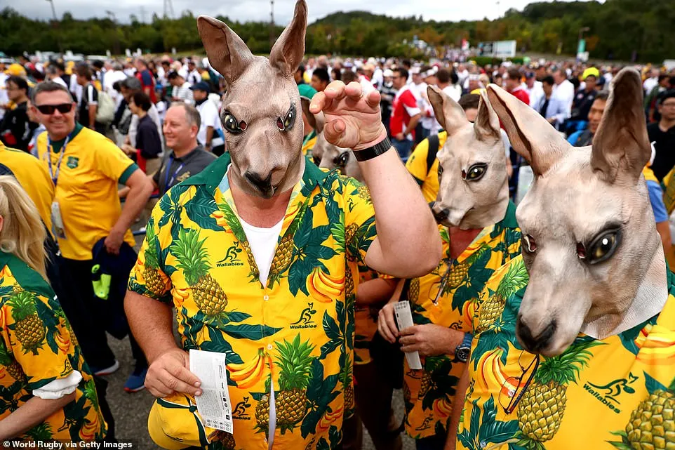 Australia is a great sports and tour destination. Australians are reknowned for being fierce competitors and wonderful hosts. This tour package will delight, enthrall and challenge.