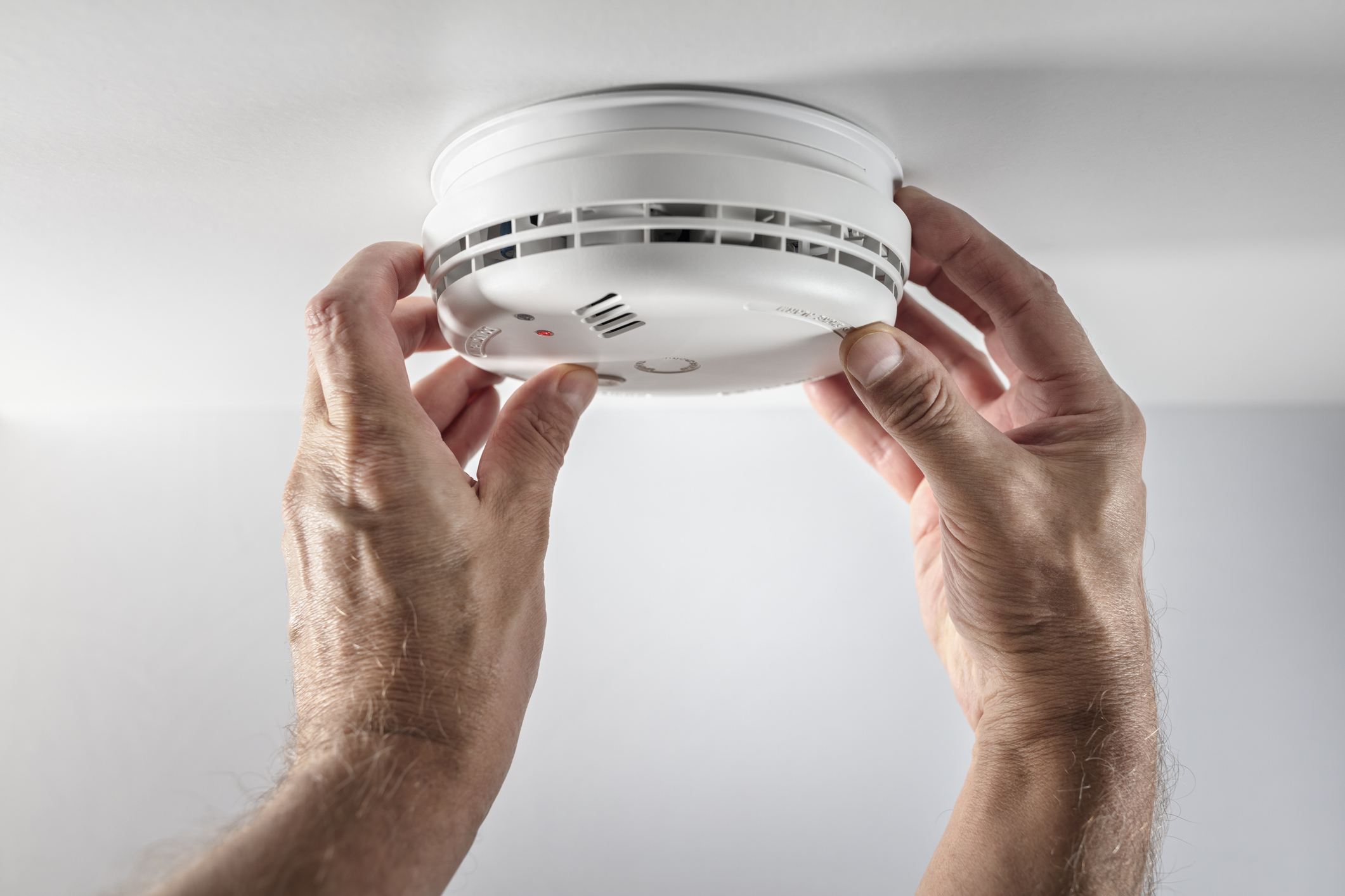 Life Spans of Photoelectric and Ionization Detectors and the Importance of Replacing Them – LifeSafety Management