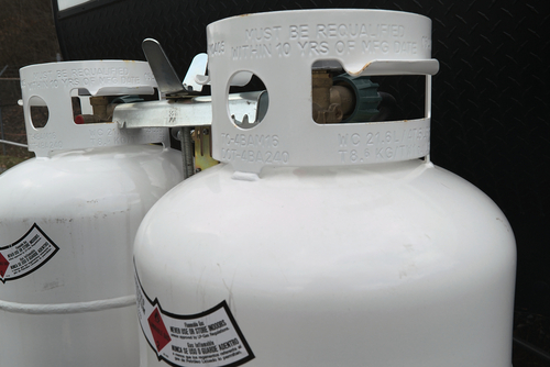 What is the Weight of a Full Propane Tank? | Poore's Propane