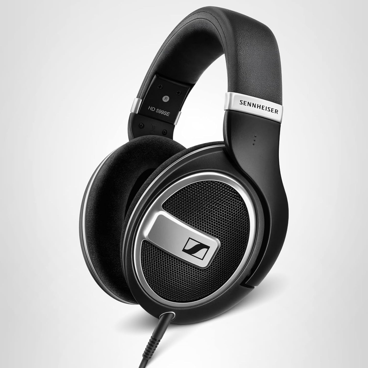 אוזניות פרימיום של Sennheiser תוצרת גרמניה עם גב פתוח